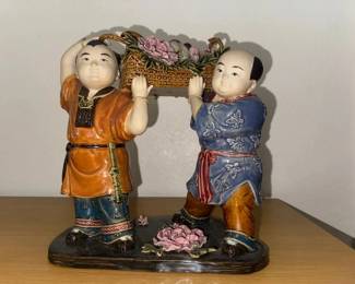 HKF099 - Flower boy statue from Hong Kong 