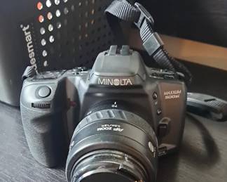 MINOLTA CAMERA