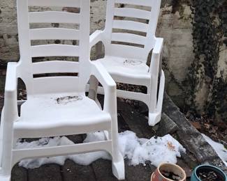 OUTDOOR ROCKING CHAIRS