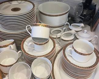 Large sets of fine porcelain dishes