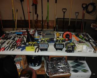 Tools, Tile, Metal Display Hangers