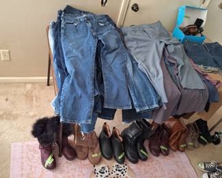 Jeans, Activewear & Boots & Area Rug