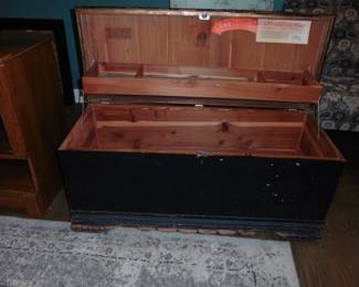 Lane Cedar Chest