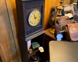 Park Sherman Roll Top Cigarette Box, Antique Clock