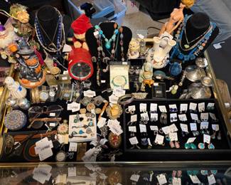 Vintage Dooney & Bourke Leather Coin Purse