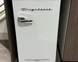 Frigidaire Retro Compact Refrigerator EFR376 White Mini Fridge Freezer