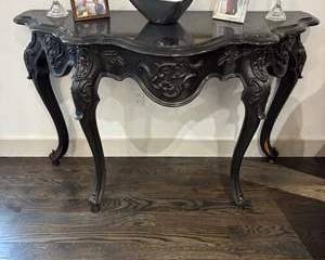 Ornate Black Hand Carved Wood Console Table Baroque Style Serpentine Front Cabriole Leg Entryway Decor
