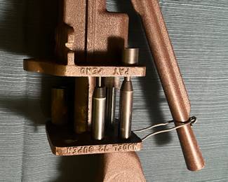 Herters Cast Iron Super Model 12 Shotgun shell loader