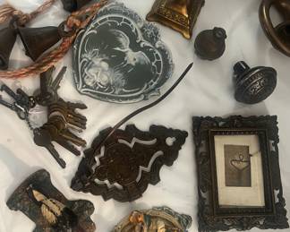 large variety of vintage and antique household decor items