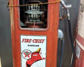 Tokheim Fire-Chief Texaco Gas Pump