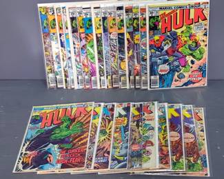 Marvel Comics The Incredible Hulk Comic Books, Approx Qty 25