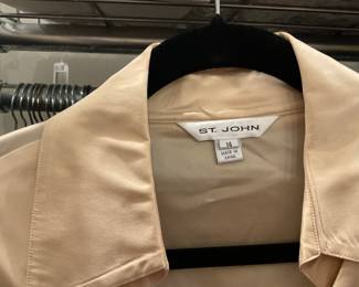 St. John wrap blouse - Sz. 14