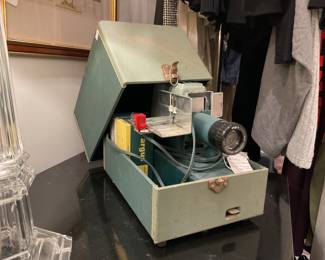 Vintage Argus Press Slide Projector
