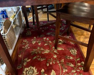 Red and beige sunflower rug 40” x 64”