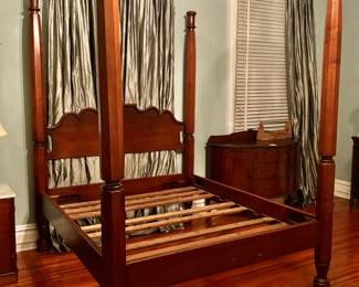 Empire Plantation Poster/Tester Bed