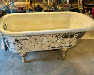 Cast Iron Bath Tub