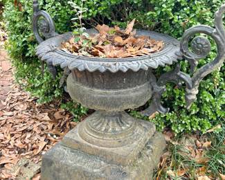 Pair of Garden Urns with Pedeslal and Handles (1 of 2)
