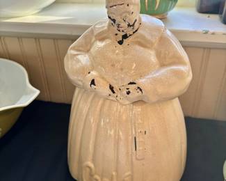 Mammie Cookie Jar