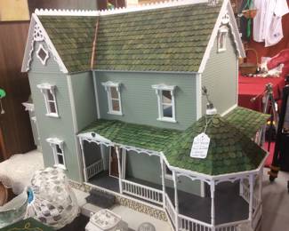 Fabulous Doll House !