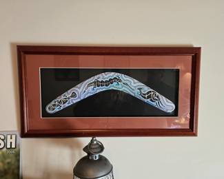 Framed boomerang 