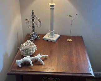 Bedside table with knickknacks