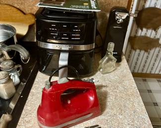 Hand mixer, and countertop deep fryer