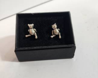 CUFFLINKS