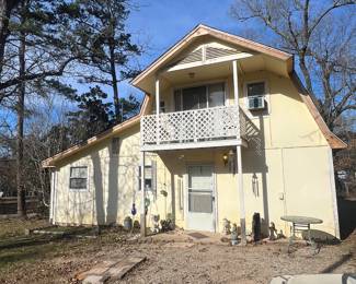 3 bedroom 3 bathroom for sale close to lake area