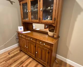 Kitchen hutch