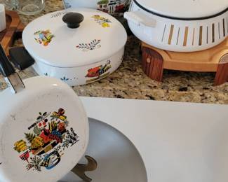 Vintage Berggren Enamelware