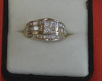 14K and Diamonds ring 