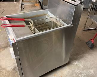 Atosa 75 LB Deep Fryer