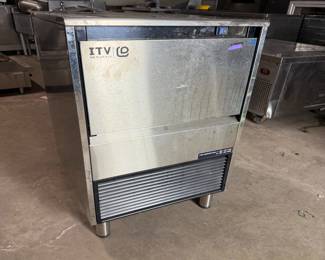 ITV SPIKA Ice Machine