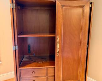 Councill Craftsman Wardrobe 