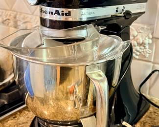 Kitchen Aid stand mixer