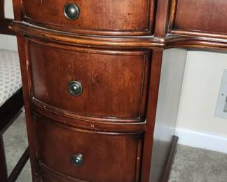 Desk by Hooker, finished all 4 sides, leather top