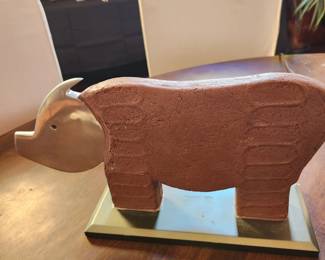 Pair of pig bookends?