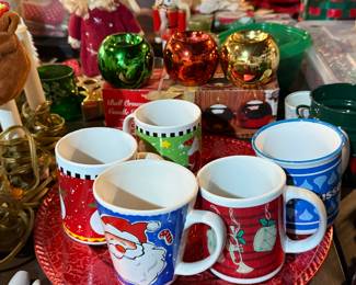 Holiday mugs