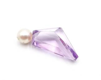 6.55 MM Pearl And 13.18 Carats Amethyst Gemstone