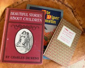 More vintage books. You’ll find fiction, non-fiction, cook books, sports themed books, history, etc. 