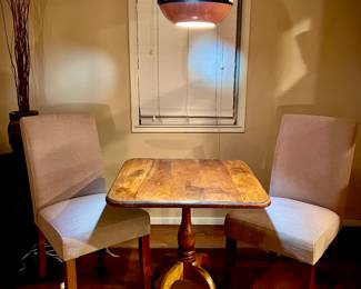 Antique Side/ occasional table and dining room chairs