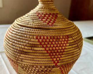 Alaskan Eskimo basket