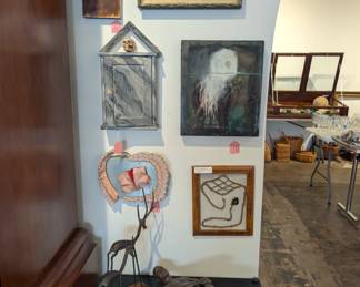 Wide variety of art available!