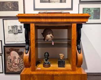 Wide variety of art available!