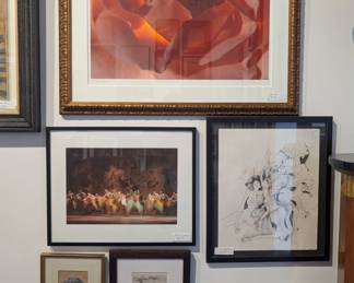 Wide variety of art available!