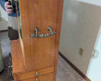 Side view of the bar