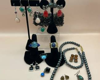 Gemstone Jewelry Pieces