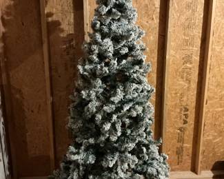 a7.5 Foot Flocked Artificial Christmas Tree