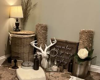 Master Bathroom Decor