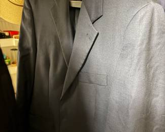 Men’s dress suit